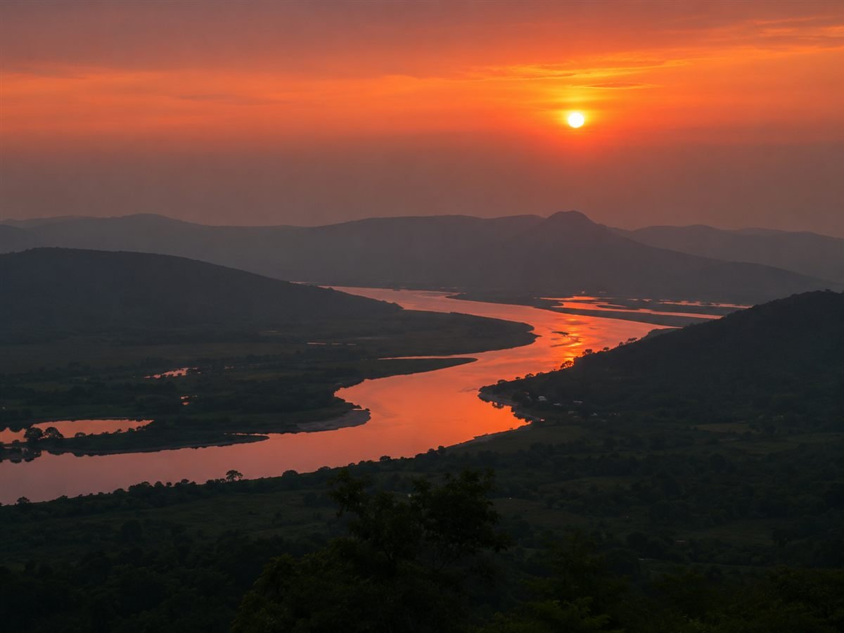 Sunset over the Vashishti river bend as seen from Visava Point, Chiplun
